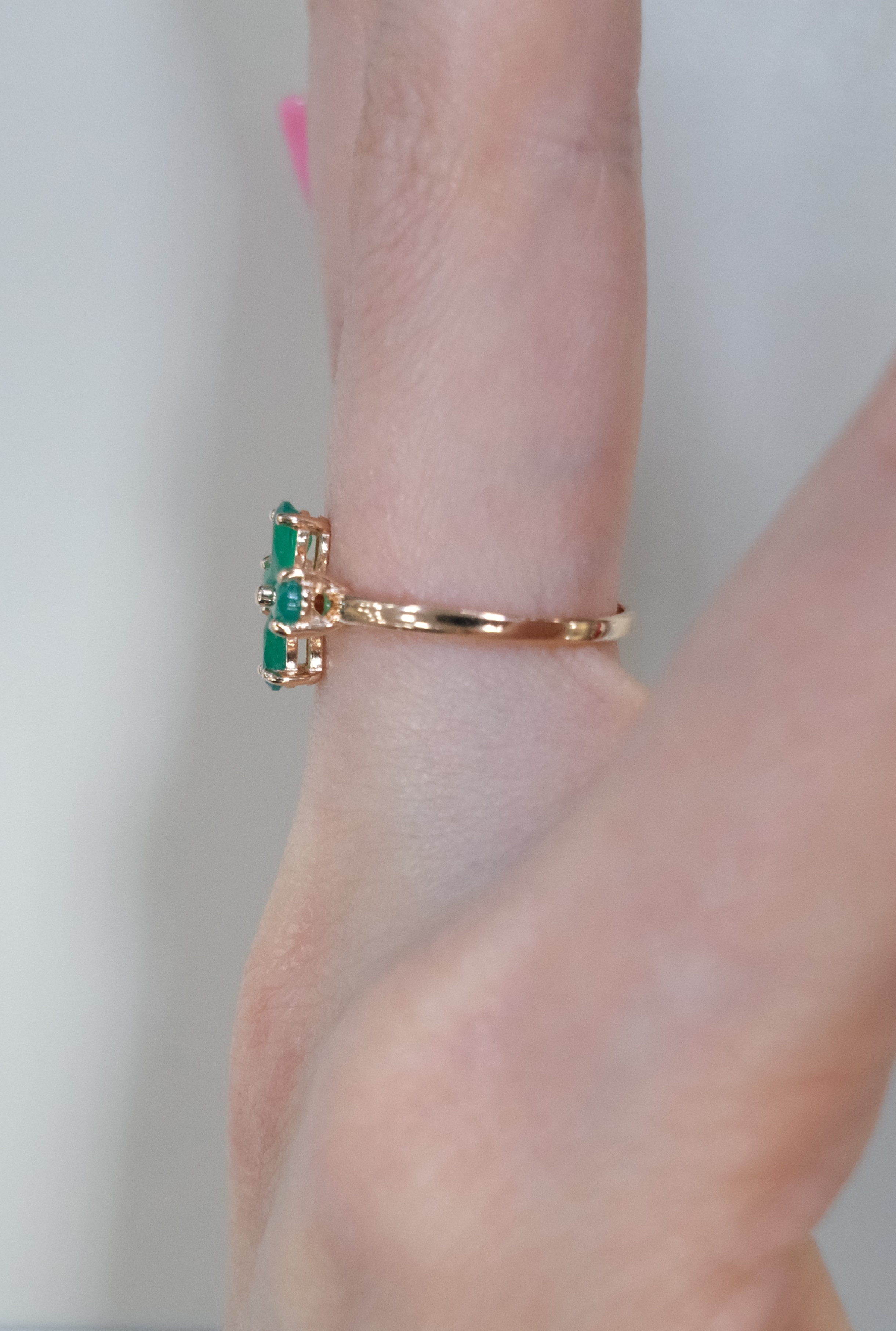 Серебряное кольцо с агатами "Цветок"
